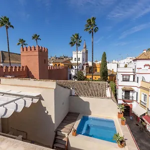 Alcazar Pool By Valcambre , Séville Espagne