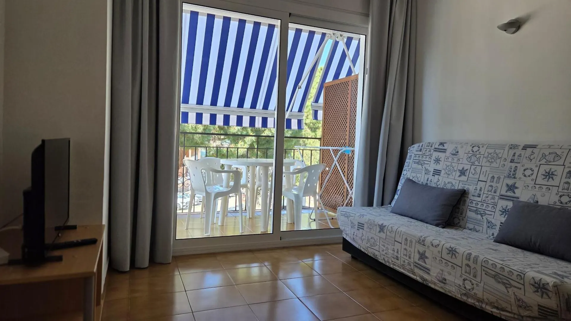 Apartaments Les Roques Platja d'Aro  0*,  España